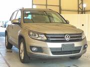 2012 VOLKSWAGEN TIGUAN