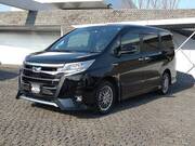 2020 TOYOTA NOAH