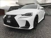 2019 LEXUS IS