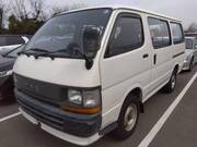 1990 TOYOTA HIACE VAN DX