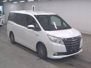 2014 TOYOTA NOAH