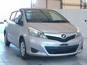 2012 TOYOTA VITZ F