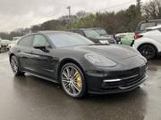 2020 PORSCHE PANAMERA