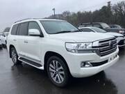 2017 TOYOTA LAND CRUISER