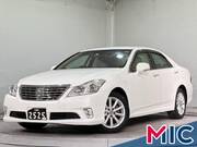 2012 TOYOTA CROWN ROYAL SALOON