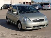 2002 TOYOTA VITZ