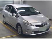 2012 TOYOTA PRIUS ALPHA