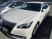 2014 TOYOTA CROWN MAJESTA