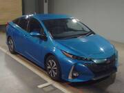 2017 TOYOTA PRIUS PHV