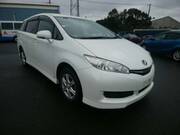 2013 TOYOTA WISH