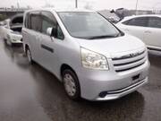 2009 TOYOTA NOAH X