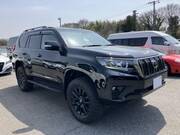 2022 TOYOTA LAND CRUISER PRADO