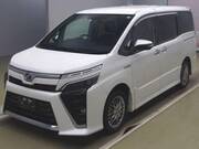 2019 TOYOTA VOXY