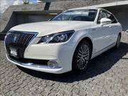 2016 TOYOTA CROWN MAJESTA