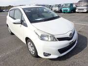 2011 TOYOTA VITZ