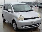 2005 TOYOTA SIENTA X LIMITED