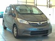 2013 HONDA FREED G JUST SELECTION