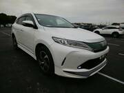 2017 TOYOTA HARRIER PREMIUM