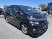 2013 TOYOTA VELLFIRE