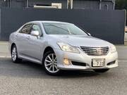 2008 TOYOTA CROWN ROYAL SALOON