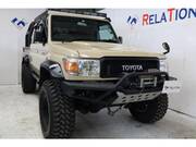 2015 TOYOTA LAND CRUISER