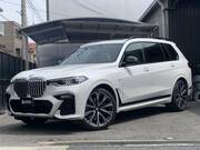 2021 BMW X7