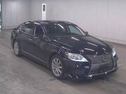 2011 LEXUS LS