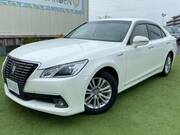 2013 TOYOTA CROWN HYBRID