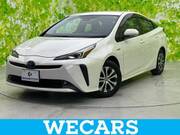 2019 TOYOTA PRIUS