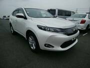 2017 TOYOTA HARRIER ELEGANCE