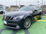 2015 TOYOTA CROWN HYBRID