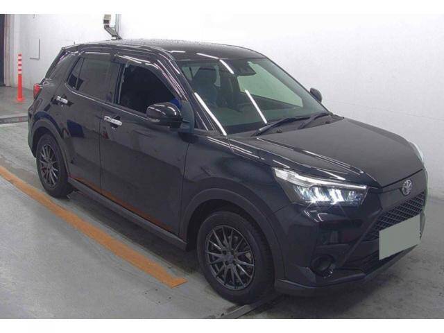 2022 TOYOTA RAIZE | Ref No.0121192596 | Used Cars for Sale | PicknBuy24.com