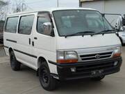 2002 TOYOTA HIACE VAN