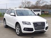 2009 AUDI Q5