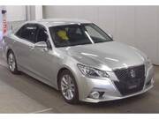 2013 TOYOTA CROWN HYBRID