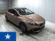 2013 VOLVO V40