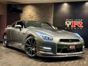 2015 NISSAN GT-R