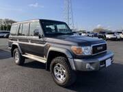 2015 TOYOTA LAND CRUISER