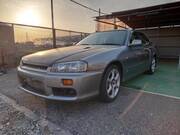 2001 NISSAN SKYLINE