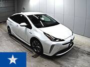 2019 TOYOTA PRIUS