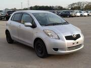 2007 TOYOTA VITZ F