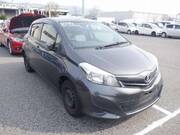 2011 TOYOTA VITZ F