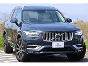 2021 VOLVO XC90