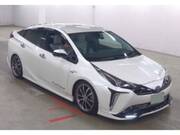 2020 TOYOTA PRIUS