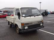 1990 TOYOTA HIACE TRUCK 1ton