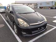 2005 TOYOTA WISH