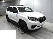 2022 TOYOTA LAND CRUISER PRADO