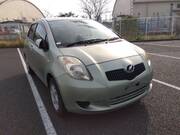 2007 TOYOTA VITZ F