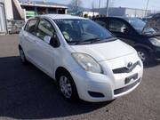 2009 TOYOTA VITZ F