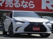 2022 LEXUS ES